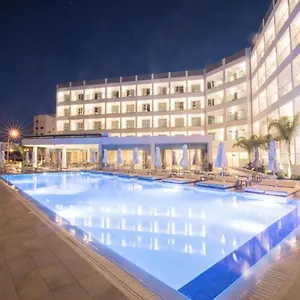 **** Hotel Evalena Chypre